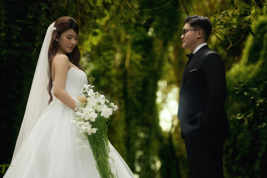 Chụp hình cưới tại kkhu từng cổ tích Cam Lâm