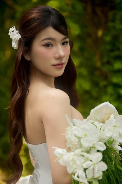 Chụp hình cưới tại kkhu từng cổ tích Cam Lâm