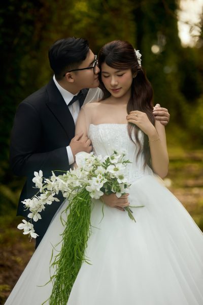 Chụp hình cưới tại kkhu từng cổ tích Cam Lâm