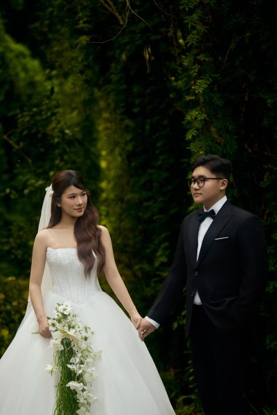 Chụp hình cưới tại kkhu từng cổ tích Cam Lâm